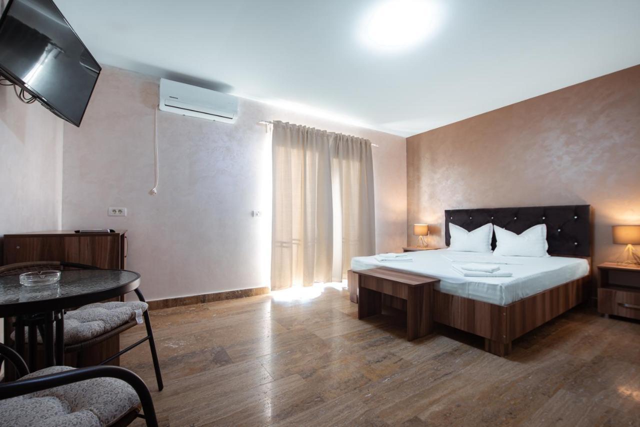 La Dudu Hotel Vama Veche Luaran gambar
