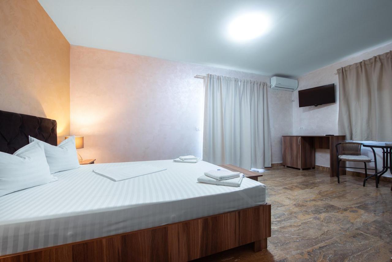 La Dudu Hotel Vama Veche Luaran gambar